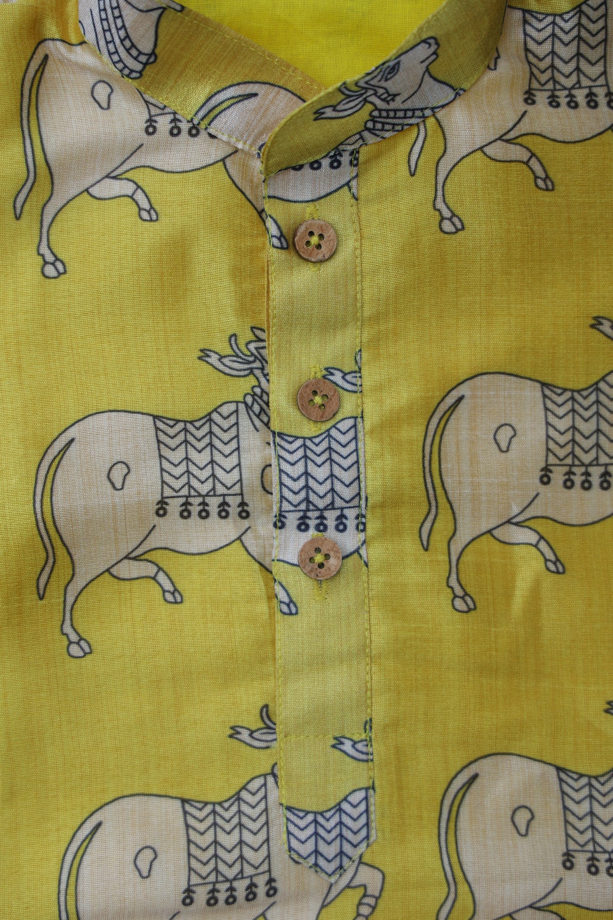 GOLDEN PICHWAI HERITAGE PRINTED KURTA WITH WHITE PAJAMA