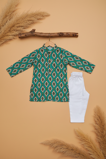 EMERALD IKAT DIAMOND PRINTED KURTA WITH WHITE PAJAMA