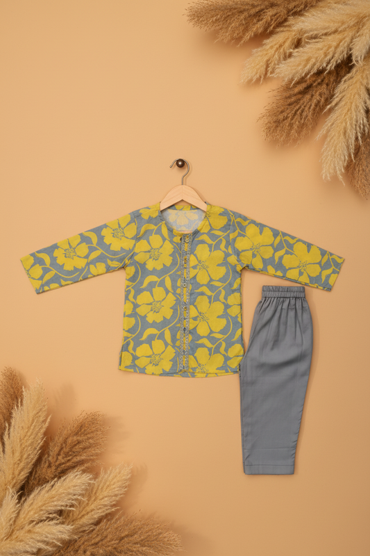 GOLDEN BLOOM PRINTED KURTA WITH GREY PAJAMA